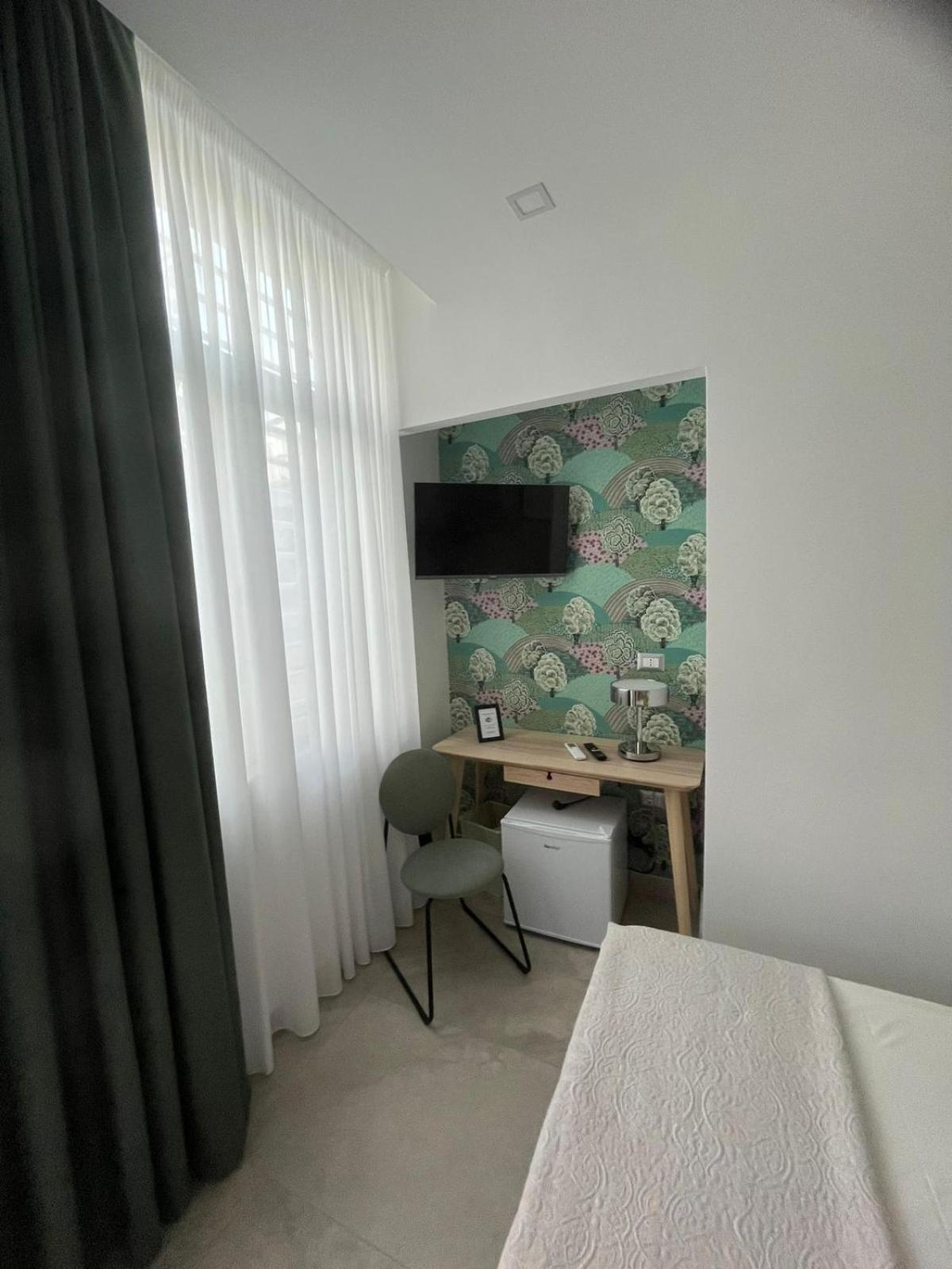 Domus Cervantes Apartment Napoli Exterior foto